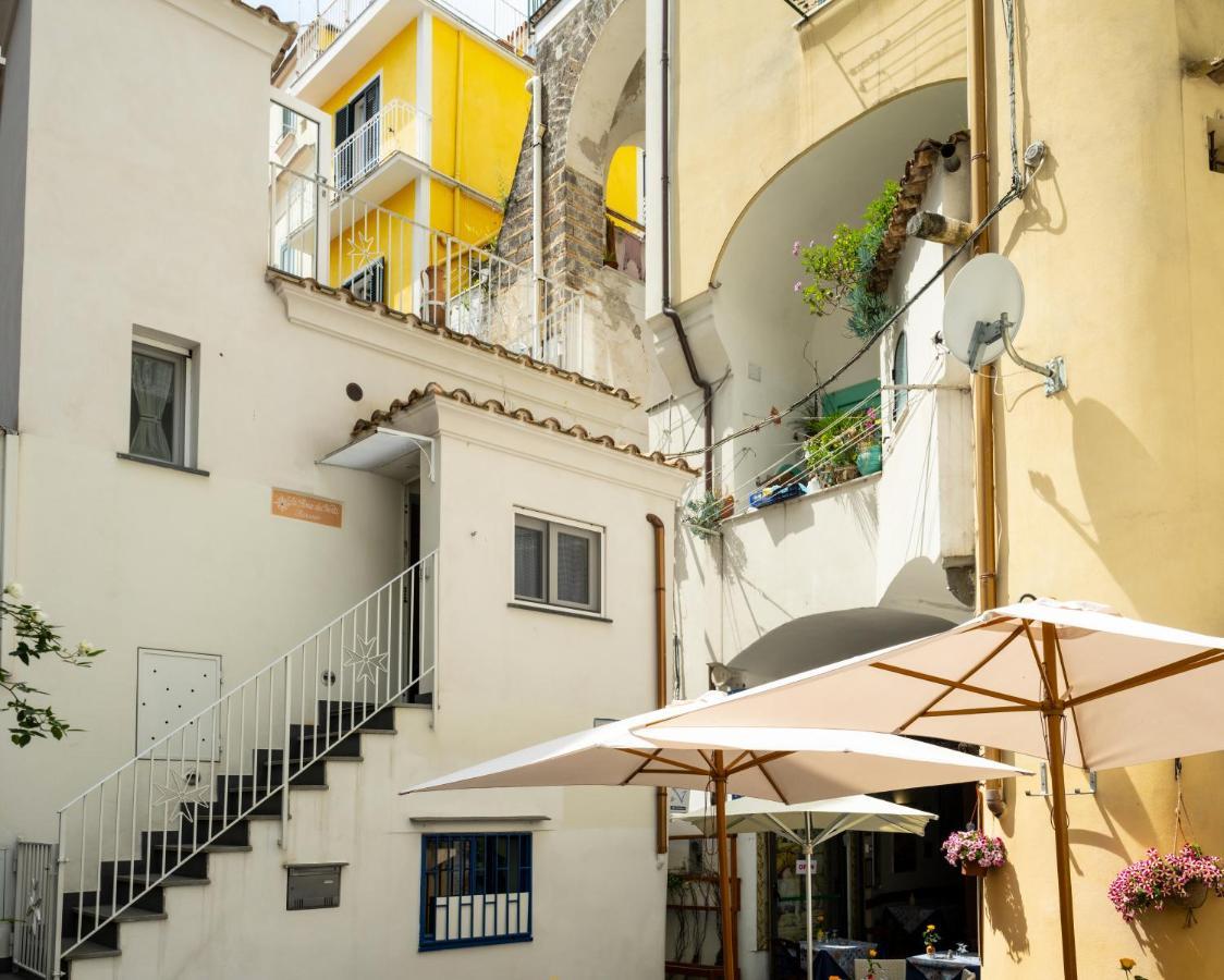 Scirocco - Amazing Flat With Terrace In The Center Appartement Amalfi Buitenkant foto