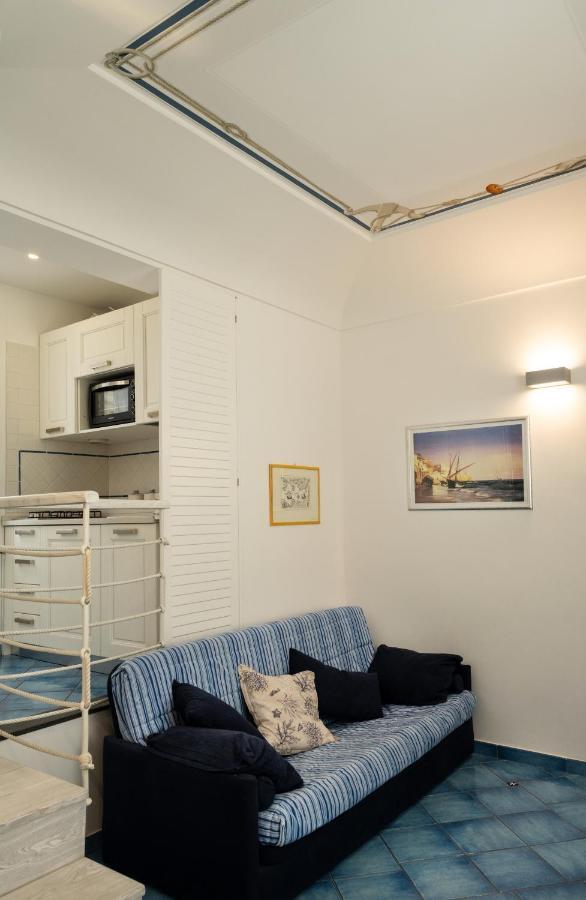 Scirocco - Amazing Flat With Terrace In The Center Appartement Amalfi Buitenkant foto