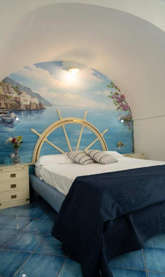 Scirocco - Amazing Flat With Terrace In The Center Appartement Amalfi Buitenkant foto