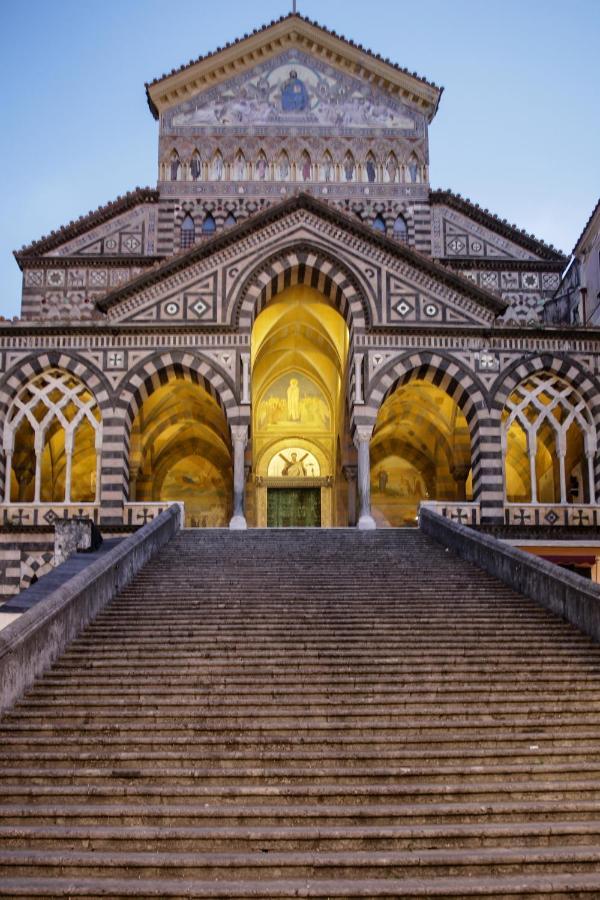 Scirocco - Amazing Flat With Terrace In The Center Appartement Amalfi Buitenkant foto