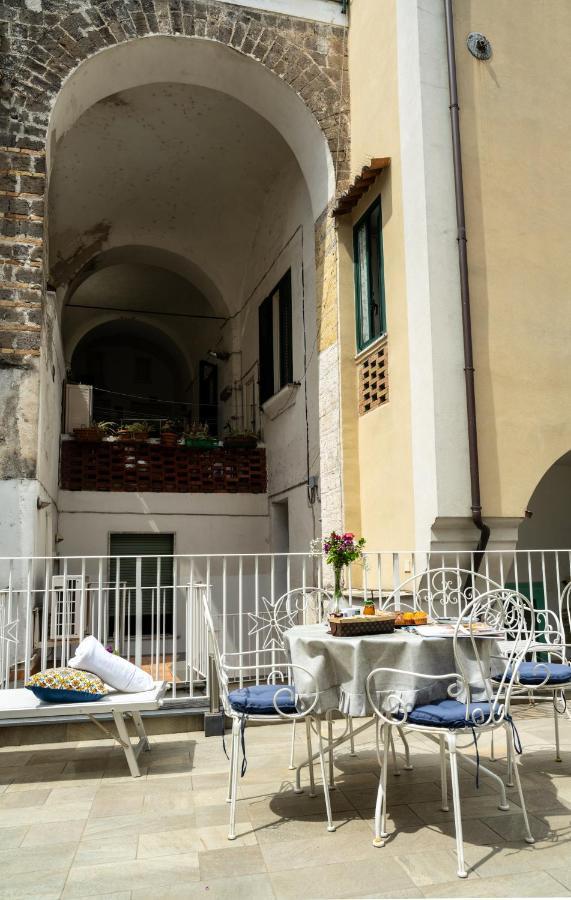 Scirocco - Amazing Flat With Terrace In The Center Appartement Amalfi Buitenkant foto