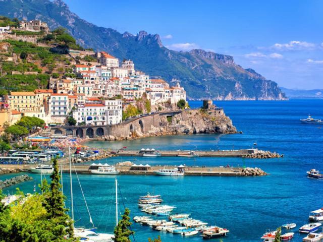 Scirocco - Amazing Flat With Terrace In The Center Appartement Amalfi Buitenkant foto